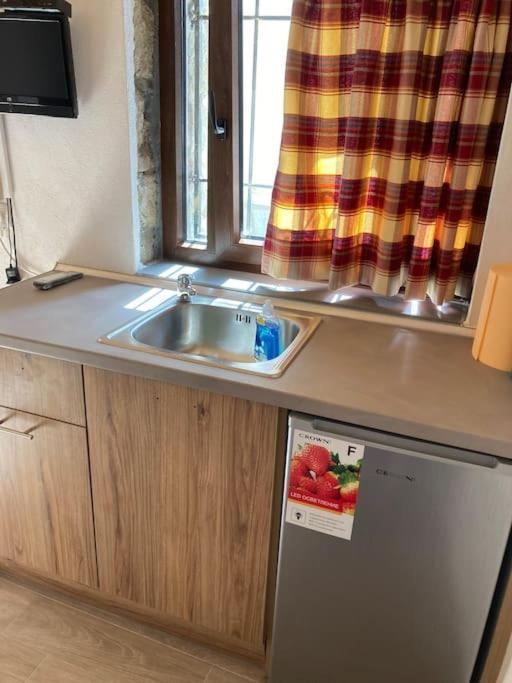 Mikraki Apartment Kalampáka Ngoại thất bức ảnh